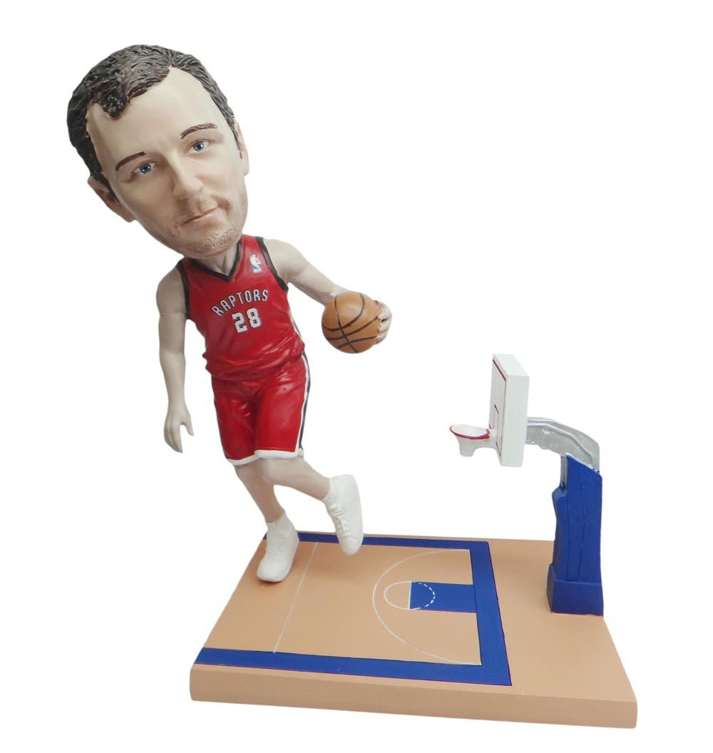 Toronto Raptors Driving Towards The Basket